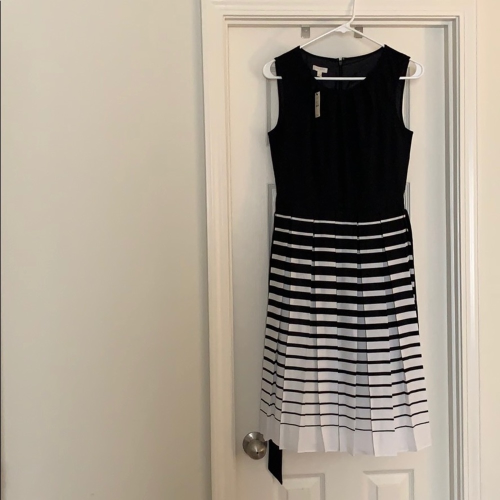 NWT Talbots black and white dress size 4